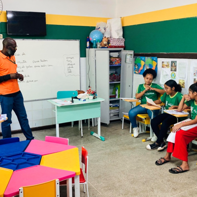 Educação e consciência social_destacada